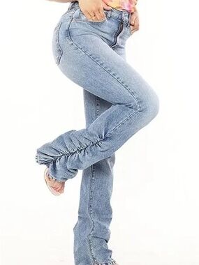 Revice Denim Days Off Honey Bunch Scrunch Jeans